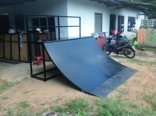 579227_4988596840727_606926858_n